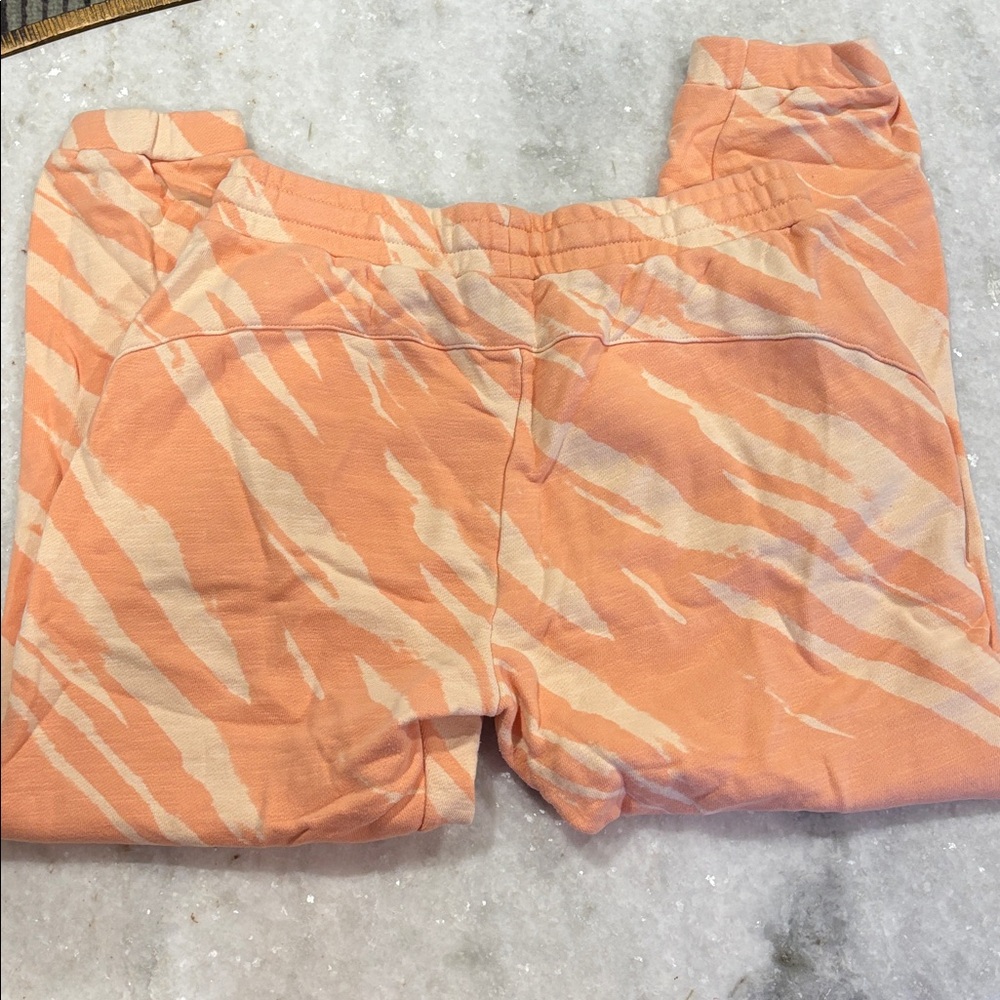 Sweaty Betty essential jogger- nectarine - Picture 5 of 7